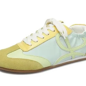 Baskets femme blanche  – cuir & plate